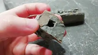 Корабль из пластилина который тонет и стройка в городе из пластилина.