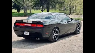 2011 Dodge Challenger 6.4 HEMI V8 - Car View From The Passenger Side