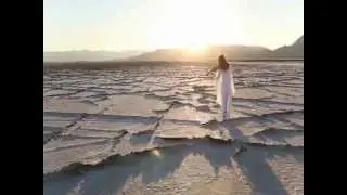 Bach is back - ThePianoGuys ( Bach- Prelude, Cello version)