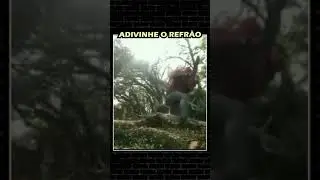Cante junto o refrão na hora da pancada!😂