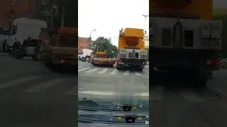 Минусы трала со всеми поворотными осями #automobile #дальнобой #truckdriver