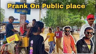 Prank On Public place !😆🤩