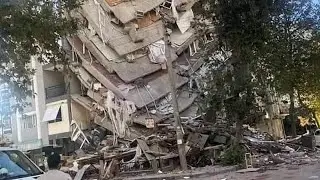 ASKERİMİZ MOBİL FIRIN MUTFAĞINI KURUP, DEPREMZEDENİN YANINDA OLSAYDI... OLAMAZ MIYDI !!!