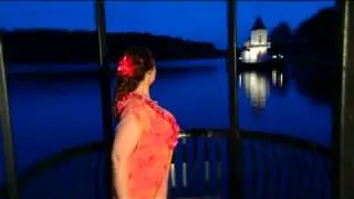 Чом та зірка далека
