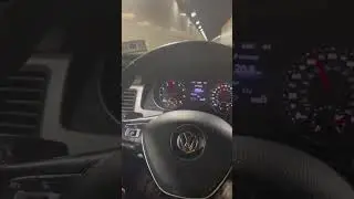 Exhaust leak in a tunnel😅