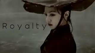 Multifemale || Royalty