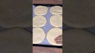 Tepsi tepsi yapıyorum yapıldığı an bitiyor.      #shortvideo #short #shortsviral #yemek #asmr