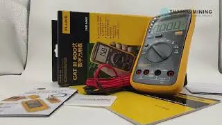 Fluke multimeter 15B MAX 01