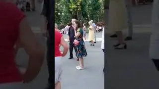 ТОПОЛЯ, ТОПОЛЯ ВСЕ В ПУХУ!