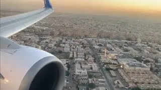 Sunset landing in Dubai - Flydubai Boeing 737-800