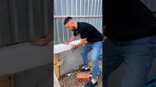 Подпорная стена из архитектурного бетона. Цена дома под ремонт 80К$. Локация - Немышля (Харьков)