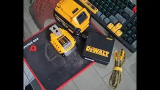 DeWALT DCB094K - маленькая, но мощная зарядка плюс повербанк
