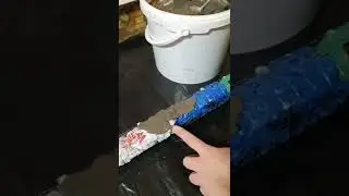 Опора для садовых растений в виде карандаша из цемента своими руками