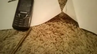 Я разбиваю свой телефон