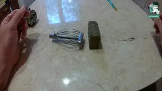 Макушатник с кормушкой