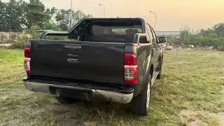 Giá 300tr toyota hilux sản xuất năm 2012 số sàn máy dầu 2 cầu LH em lợi 0986265090