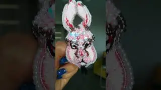 Брошь из бисера #бисер #брошьизбисера #заяц #handmade #jewelry