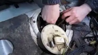 How to remove the fuel pump on an Audi A6 C5 Quattro