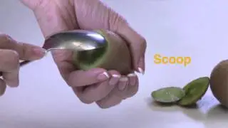 How to scoop kiwi fruit?