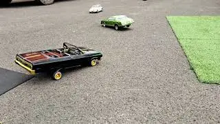 Tamiya Herbie Beetle & Redcat Sixty-four & Monte Carlo having a dance @ Castle Combe steam rally