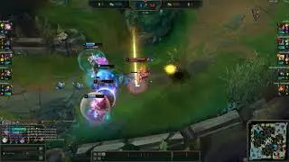 Aphelios with Kraken Slayer - Triple Kill