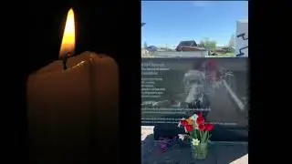 Братская могила и А. Мери