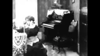 1915 - Mabel, Fatty and the Law (Mabel, Fatty y la Ley)