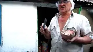 Чем заделать щели и трещины в стене дома  перед побелкой