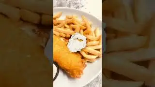Fish and Chips  #codfish #foodphotography #laveenvillage #foodblogger #phoenix #laveenaz #happyhour