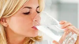Что будет если пить воду, натощак, каждый день на протяжении месяца?