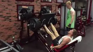 323 kg