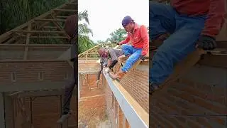 senior builder's techniques for installing house plasterboards correctly..