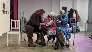 Полюбившийся всем персонаж - бабушка Нина