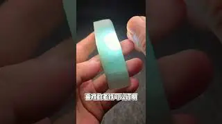 一尊天空蓝站观音，“慈眉如月明，渡尽众生苦”