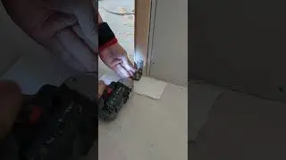 do it yourself!  Sliding door device Workman0726 #woodworking #diy #tools #tips #shorts #做工的人 #home