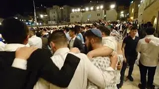 Israel, Jewish people unity by the kotel