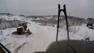 За Мутиху в другую делянку. Собакам с Волынки привёз подарки...