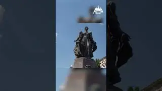 Популярное место молодежи в Волгограде.