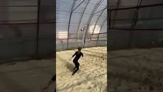Волейбол в ангаре, Севастополь, Крым.