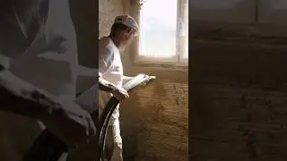 Ökologisch bauen: So entsteht eine Lehmwand 🛠