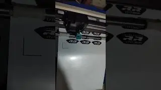 Silhouette Cameo Cutting Countour Sticker