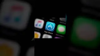 Apple на протяжении пяти лет покупала рекламу в Google