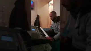 Faycal Aliouane - Small improvisation on KORG Pa-600