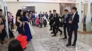 КРАСИВЫЙ ТАНЕЦ НА СВАДЬБЕ!!! ФЛЕШМОБ НА СВАДЬБЕ!!!