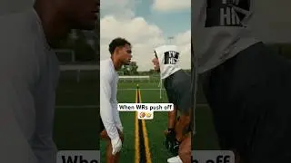 When Wide Receivers push off‼️🤦🏽 