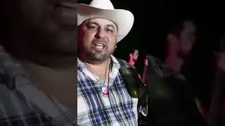 Daniel Valenzuela a dueto con mis compás los caballeros (ARRIBA SINALOA)