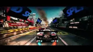 a typical race in the videogame SPLIT/SECOND.