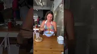 Лапша с секретным соусом из гида мишлен! В Бангкоке