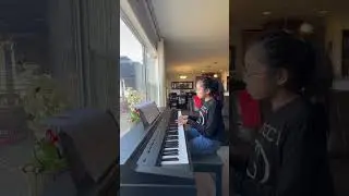 “Hava Nagilah” - Sofia Cuevas