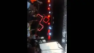 Mayhem and Antiserum bounce live at moonrise
